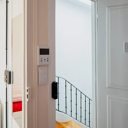 Angels Homes-n27, 3ºfloor - Bairro Tipico, Centro Apartment