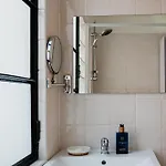 Angels Homes-n27, 3ºfloor - Bairro Tipico, Centro Apartmán